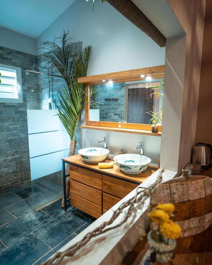 Chambres D'Hotes & Spa Le Jardin De Ravintsara Ravine des Cabris Exterior photo